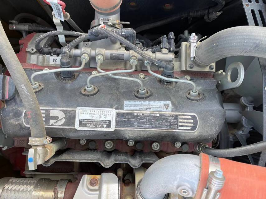 徐工XE135履带式挖掘机