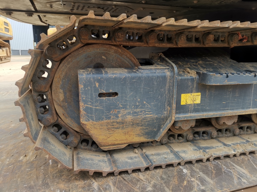 徐工XE135D履带式挖掘机