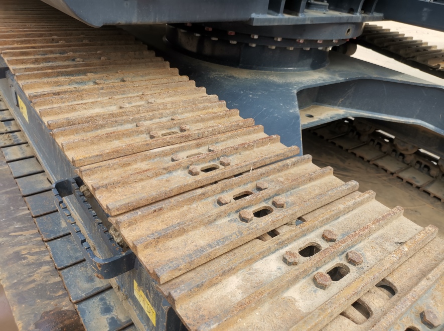 徐工XE135D履带式挖掘机