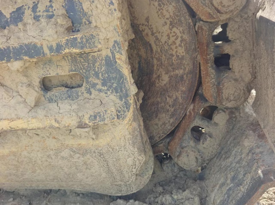 徐工XE215DA履带式挖掘机