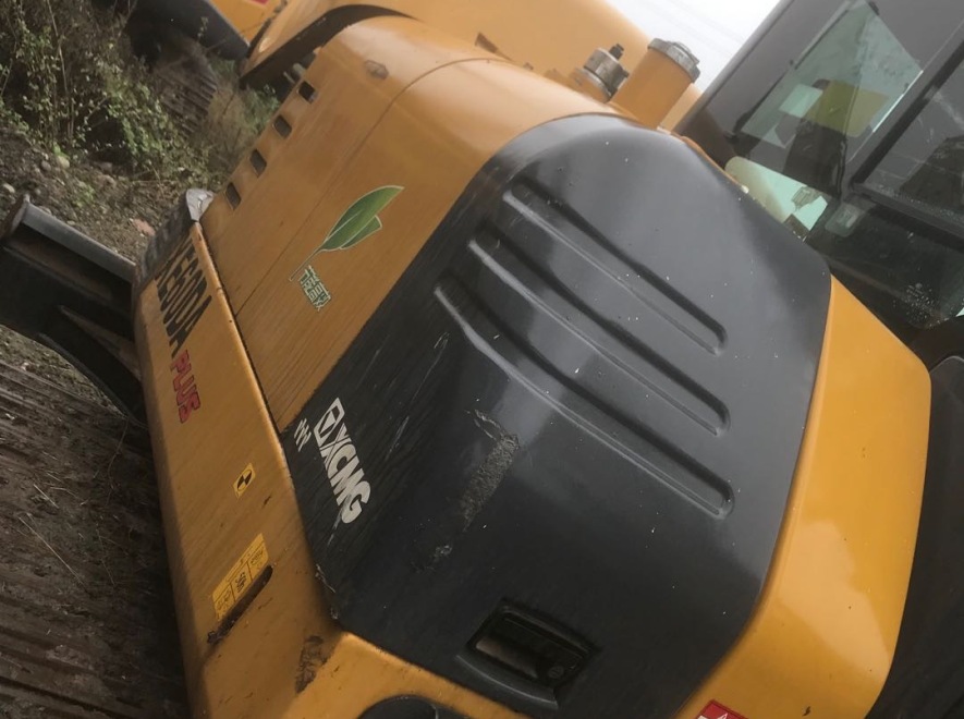 徐工XE55DA履带式挖掘机