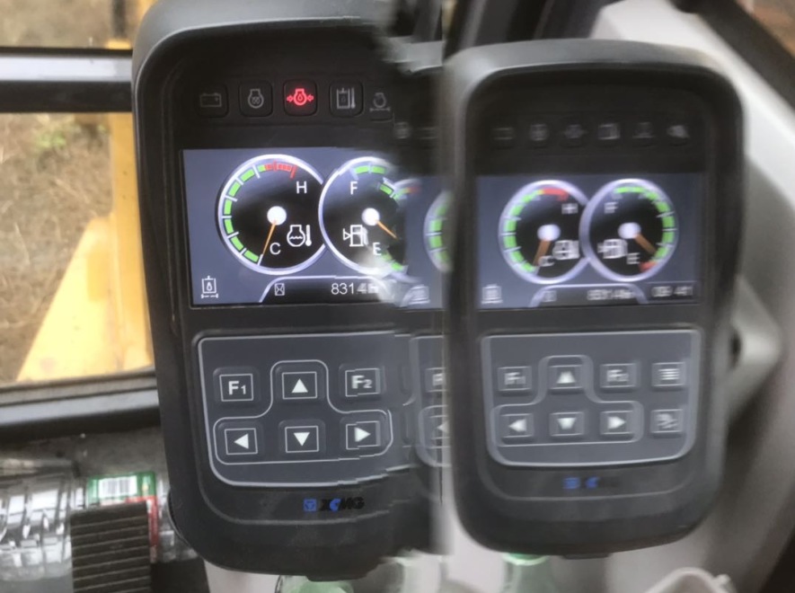 徐工XE55DA履带式挖掘机