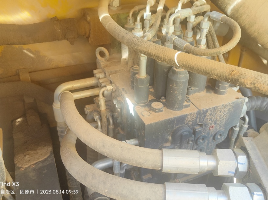 徐工XE310DA履带式挖掘机