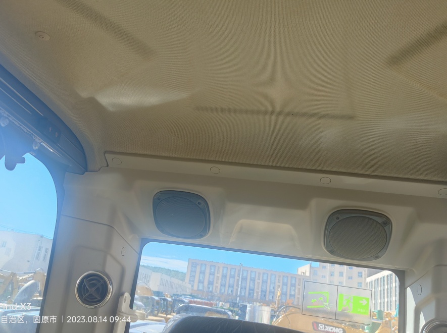 徐工XE310DA履带式挖掘机