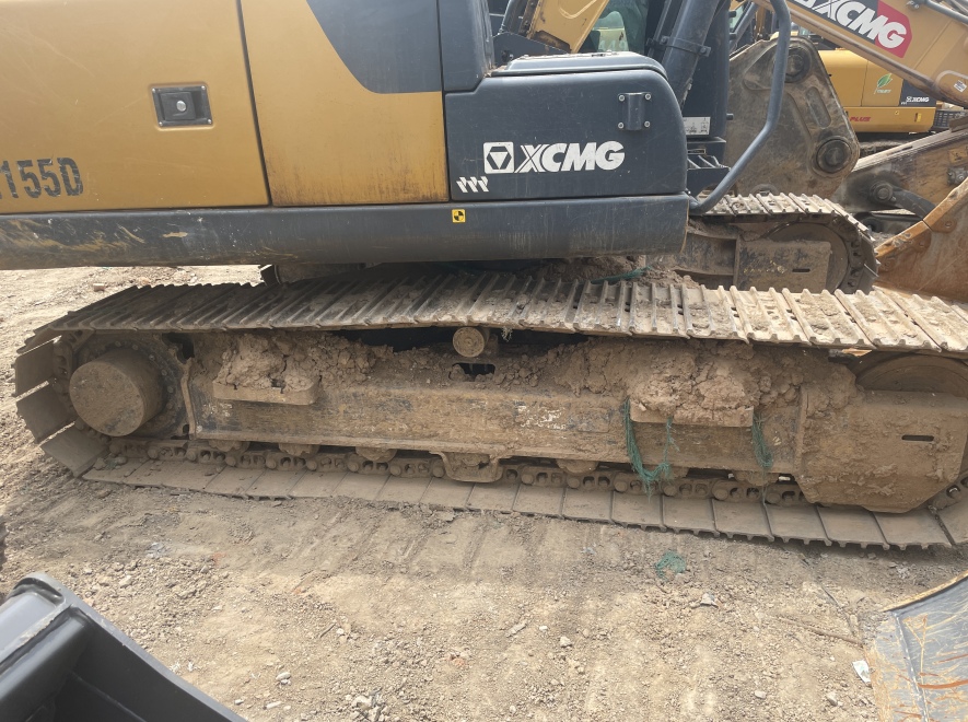 徐工XE135D履带式挖掘机