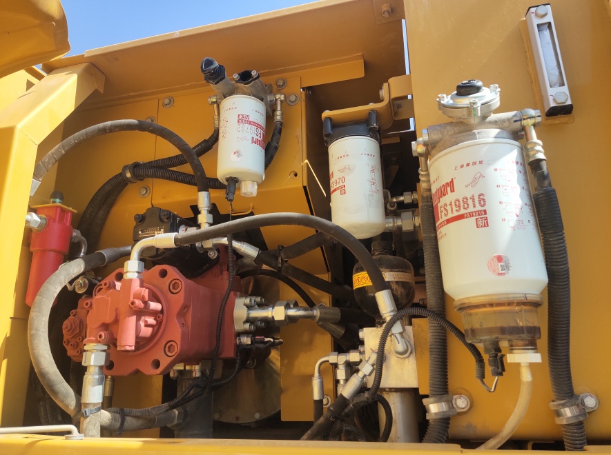 徐工XE150WD轮式挖掘机