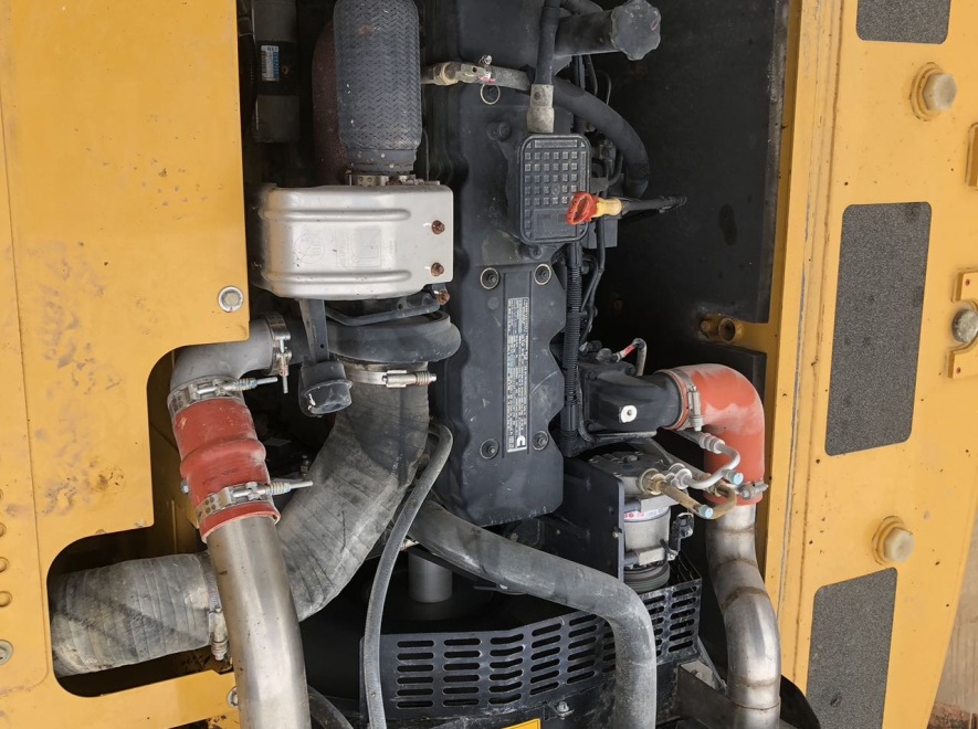 徐工XE245DK履带式挖掘机