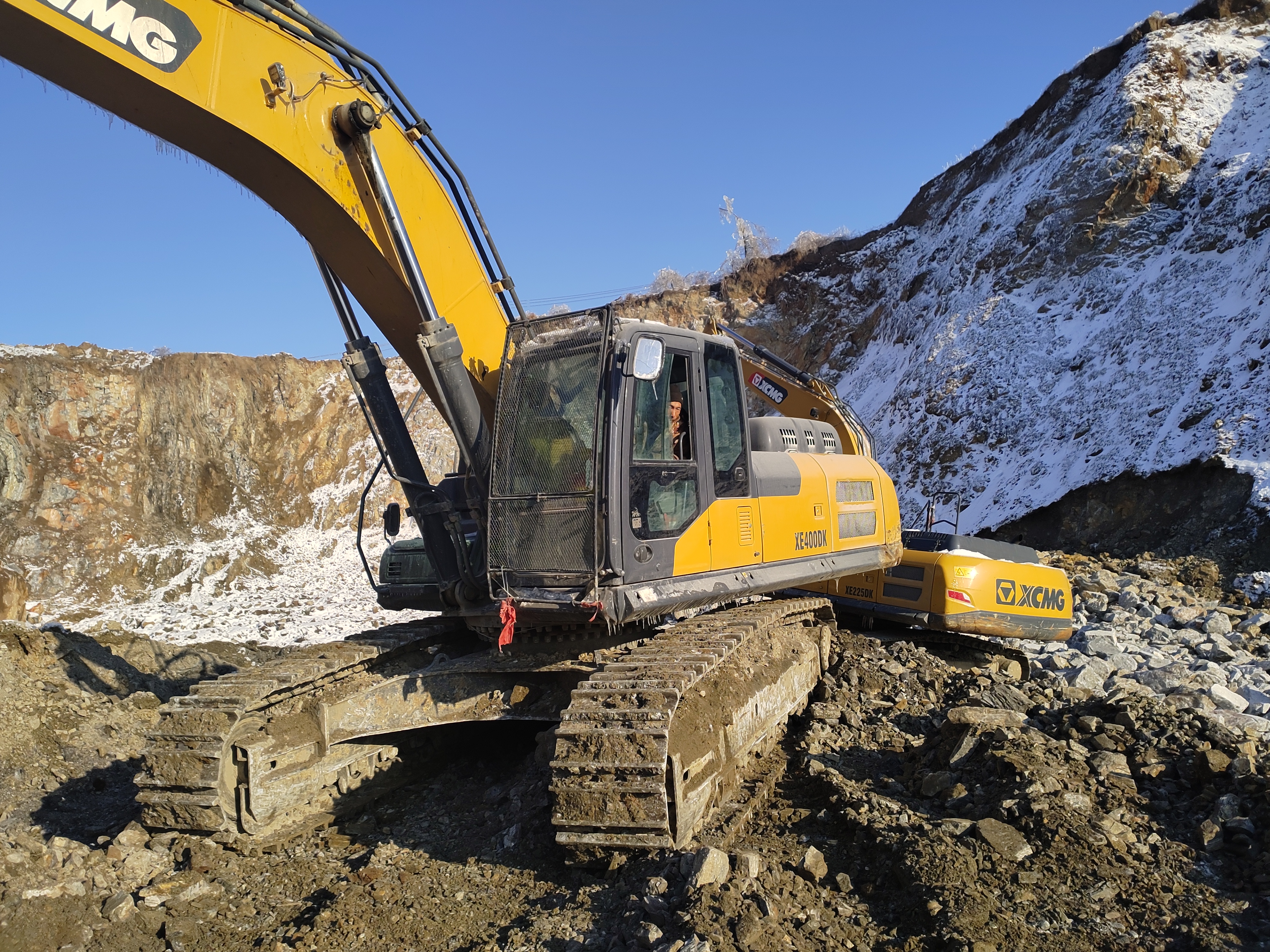 徐工xe400dk挖掘机