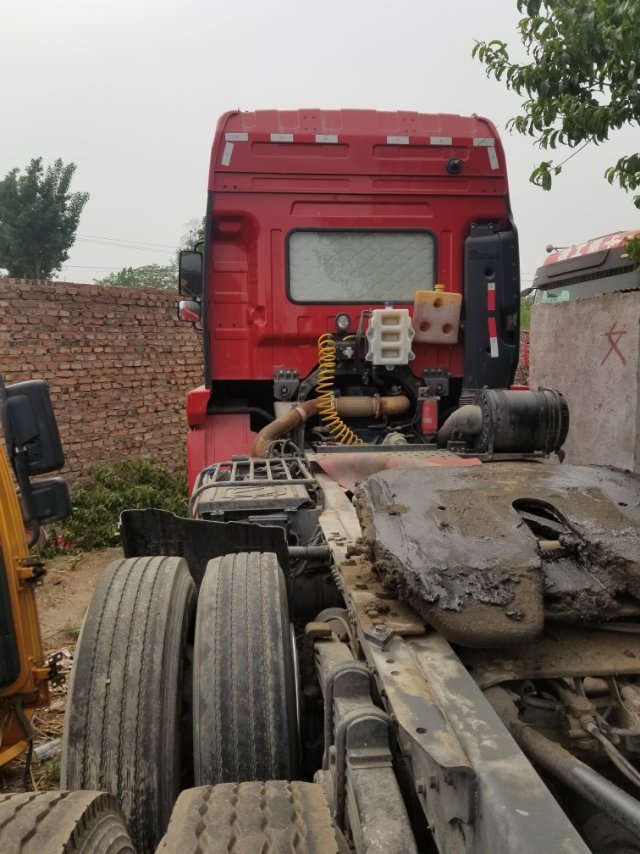 徐工WBFWP34牵引车（国Ⅴ）