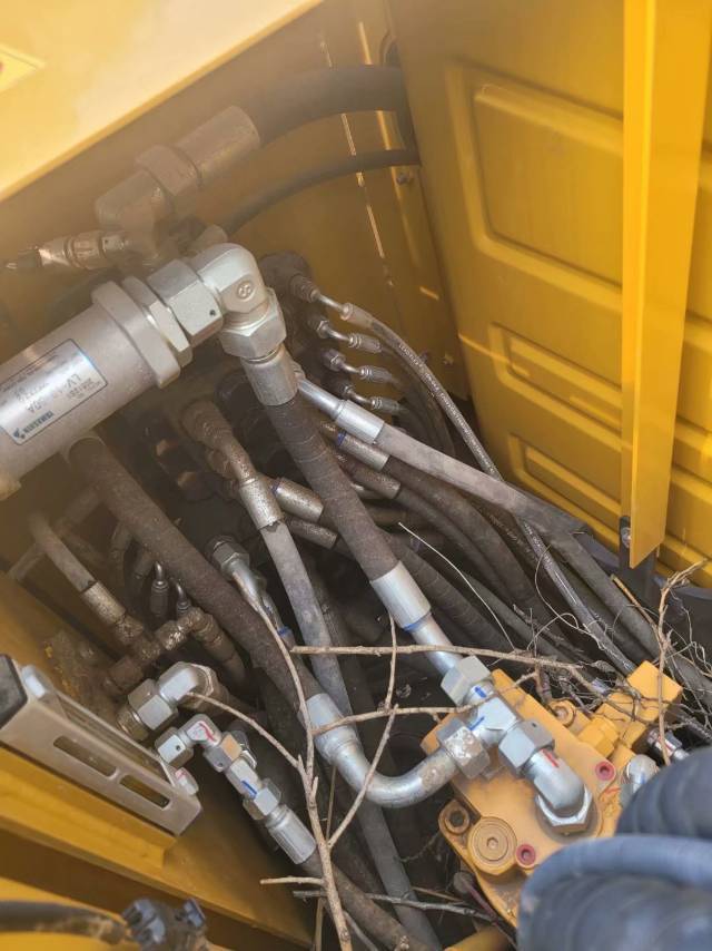 徐工XE75DA履带式挖掘机