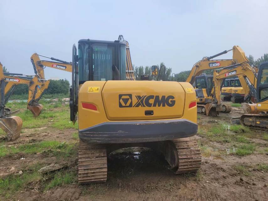 徐工XE75DA履带式挖掘机