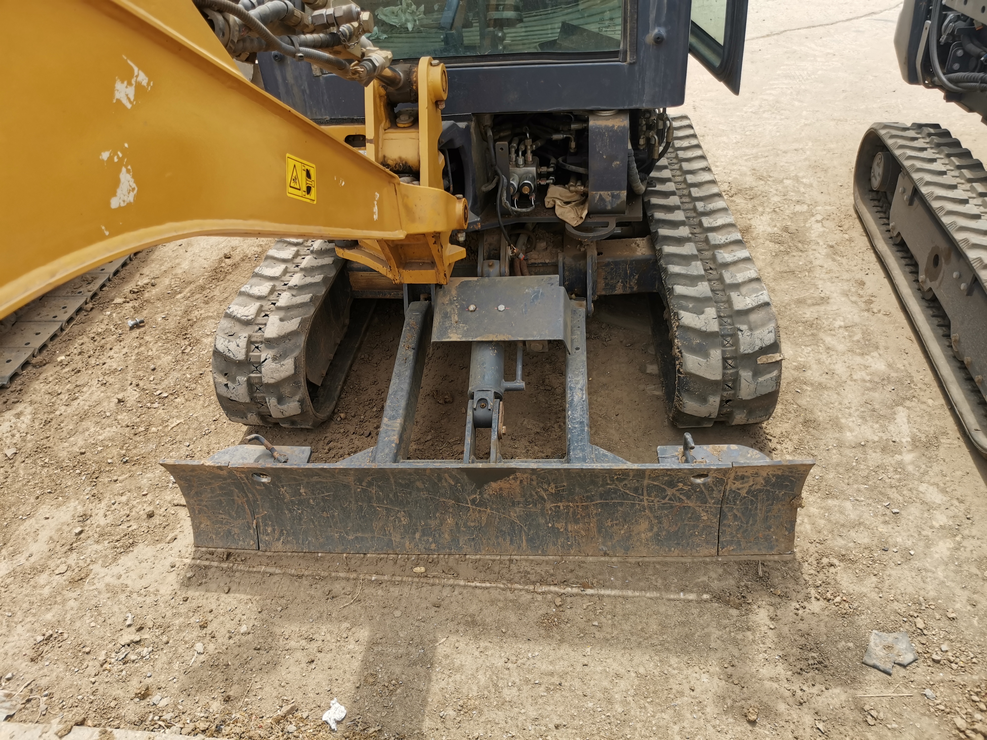 徐工xe225dk履带式挖掘机转让|价格|个人出售|市场_徐工二手机