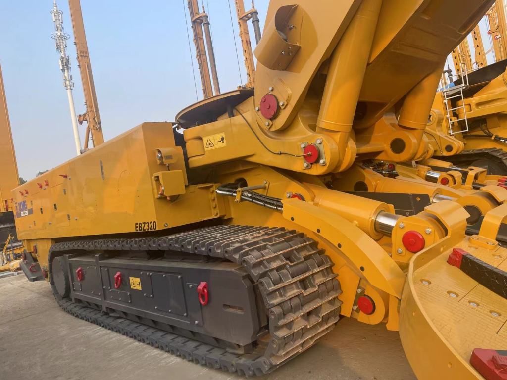 徐工ebz320掘进机