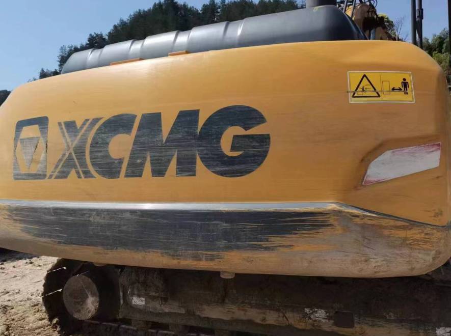 徐工XE200DA履带式挖掘机