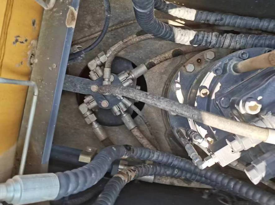 徐工XE200DA履带式挖掘机