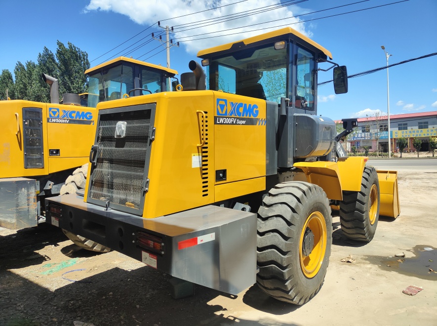 徐工LW330FV轮式装载机