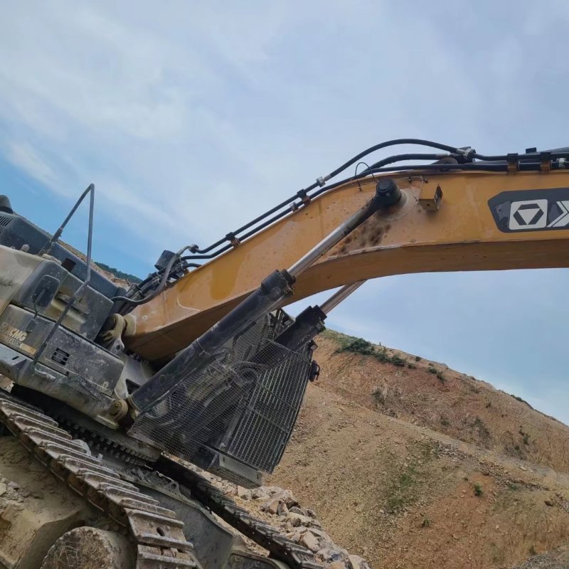 徐工XE490DK履带式挖掘机