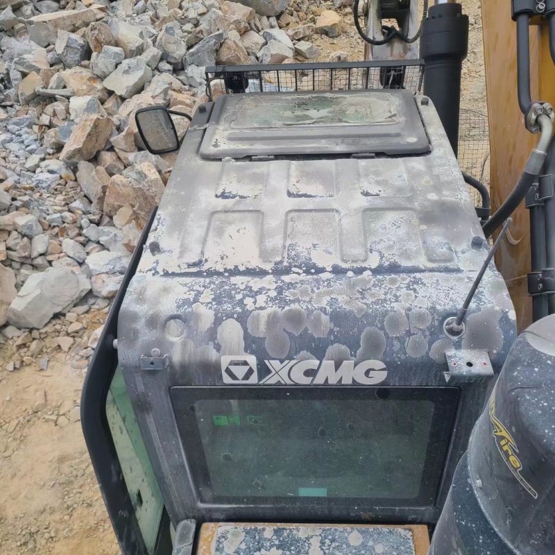 徐工XE490DK履带式挖掘机