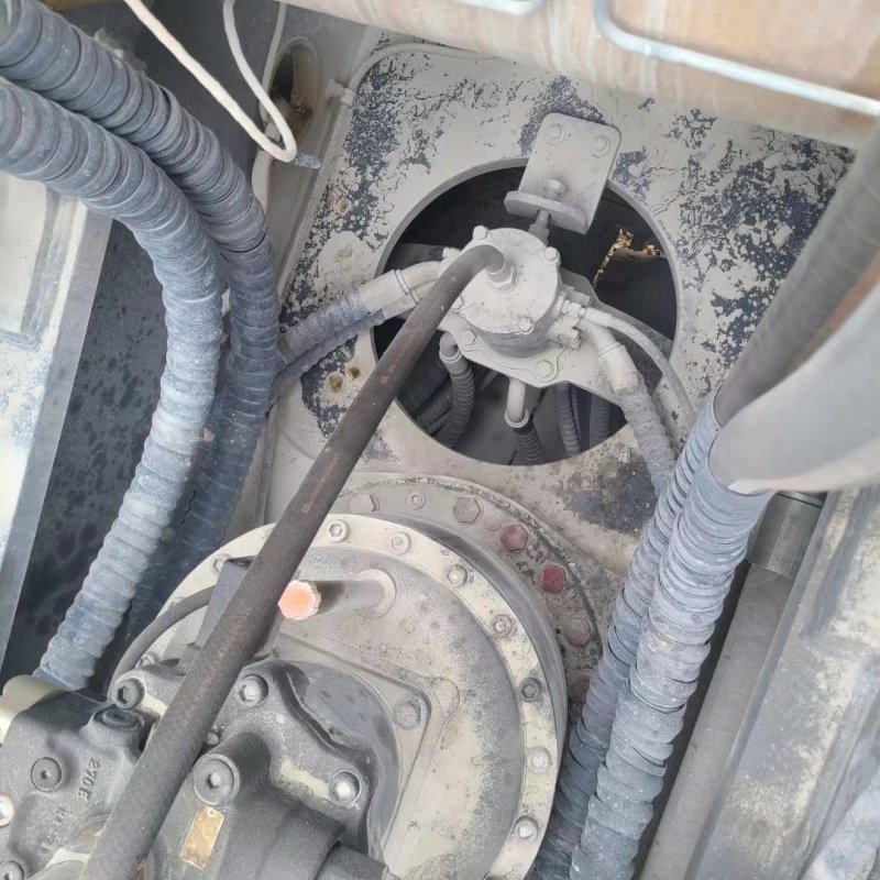 徐工XE490DK履带式挖掘机