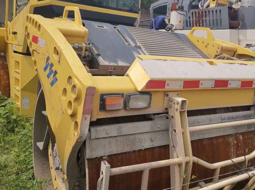 徐工XD133C双钢轮压路机