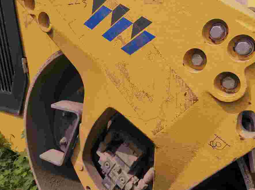 徐工XD133C双钢轮压路机