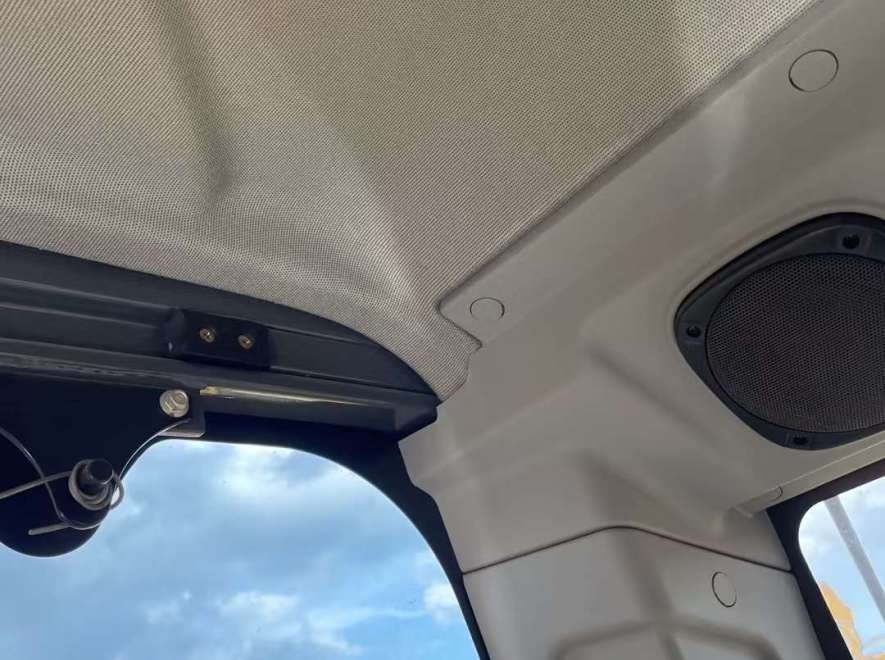 徐工XE205DA履带式挖掘机