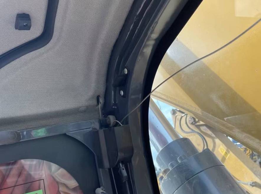 徐工XE205DA履带式挖掘机