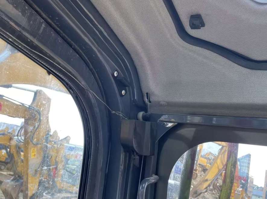 徐工XE205DA履带式挖掘机